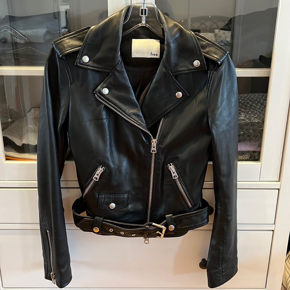 Aritzia wilfred free leather jacket - last price reduction
